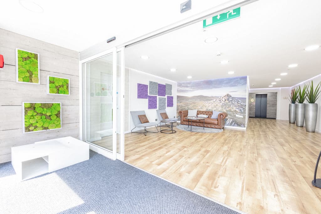 Second Floor Serviced Offices, Exchange House, Douglas — photo 2