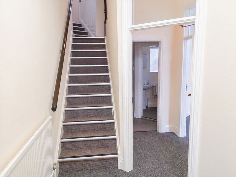 32 Victoria Street, Douglas — photo 2
