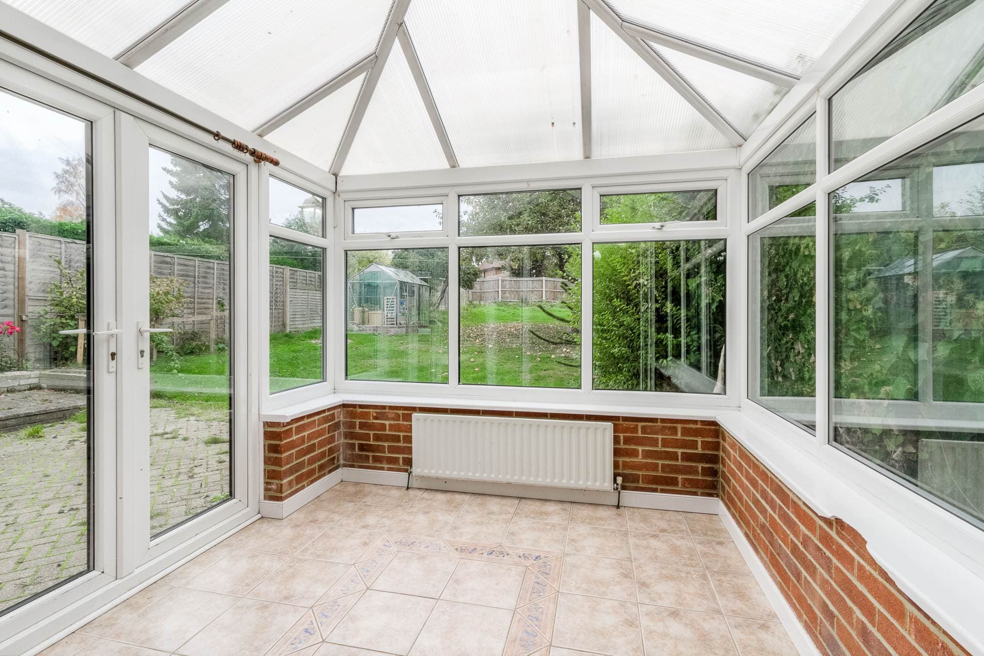 Walnut Drive, Bletchley — photo 3