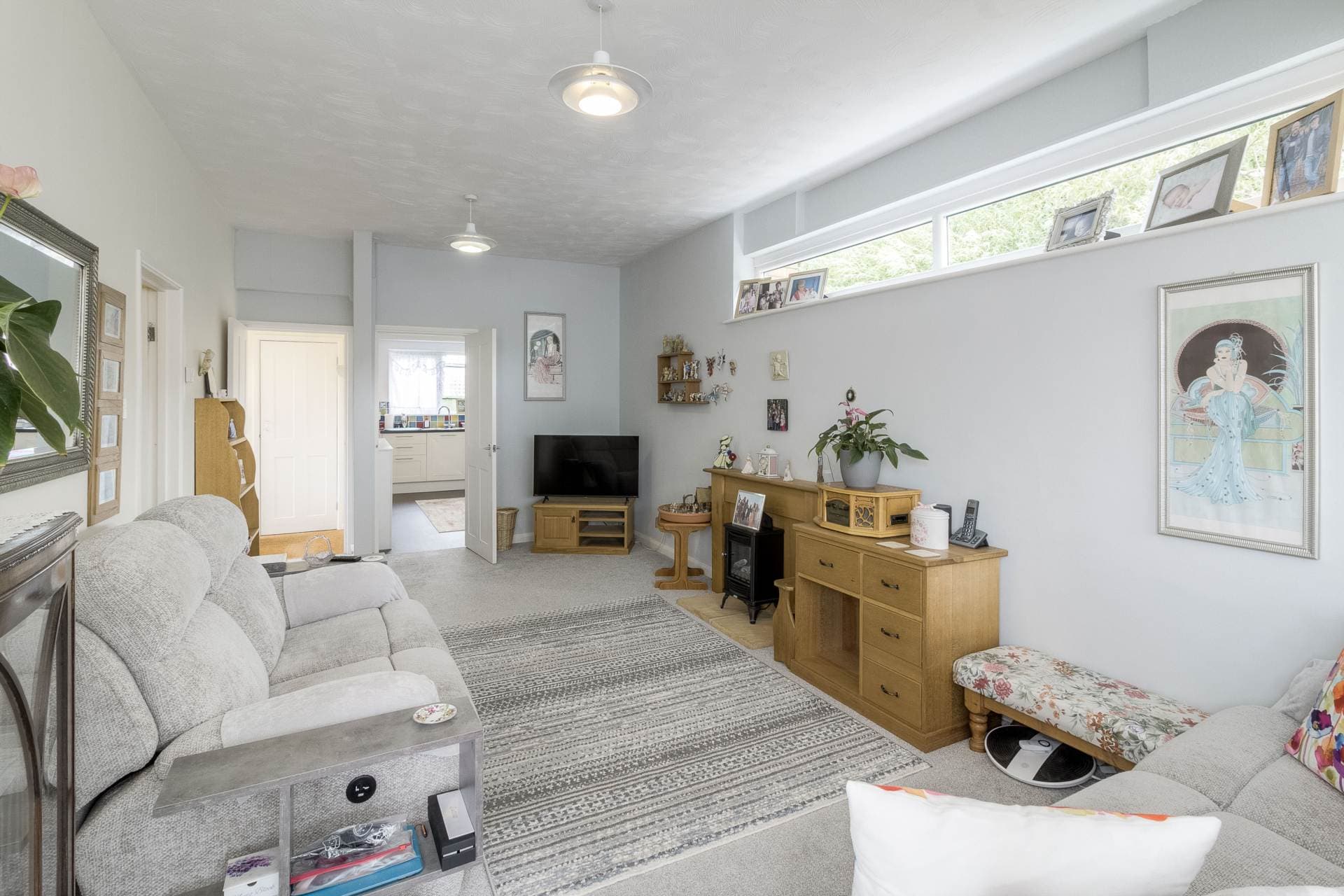 Baccara Grove, Bletchley — photo 2
