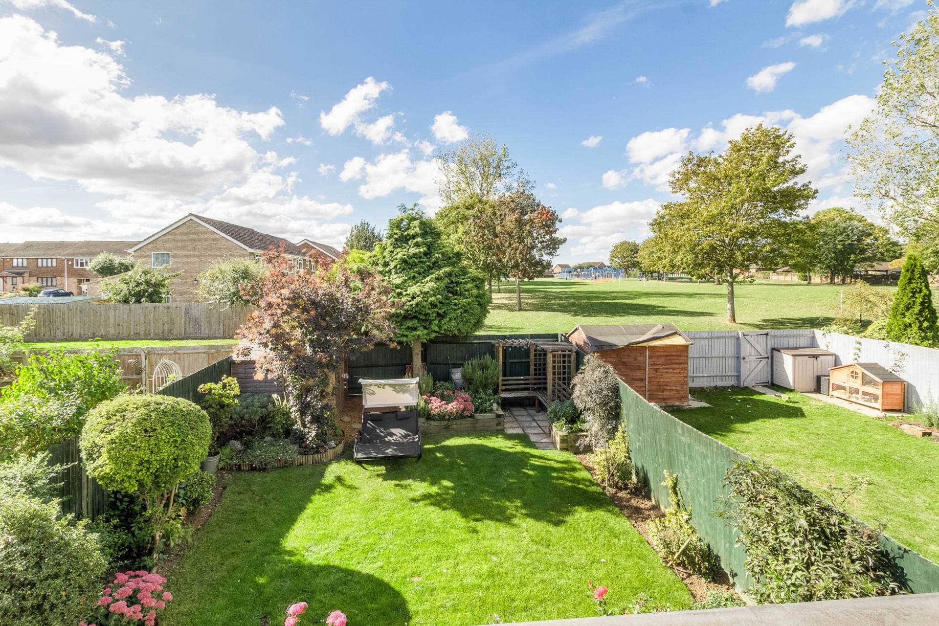 Longfellow Drive, Newport Pagnell — photo 2