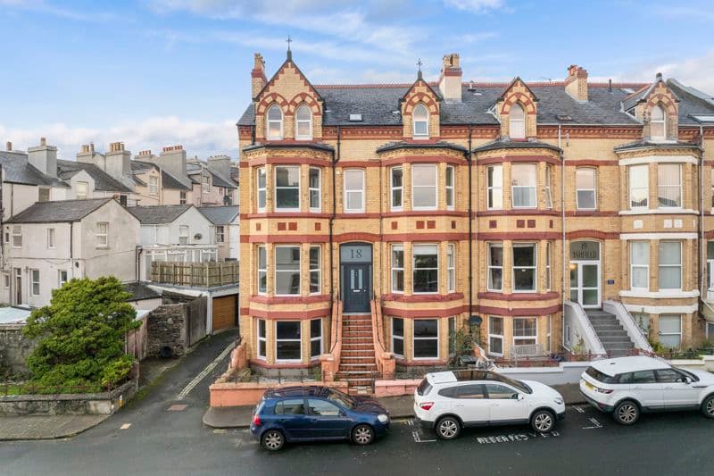 18 Hutchinson Square, Douglas — photo 1