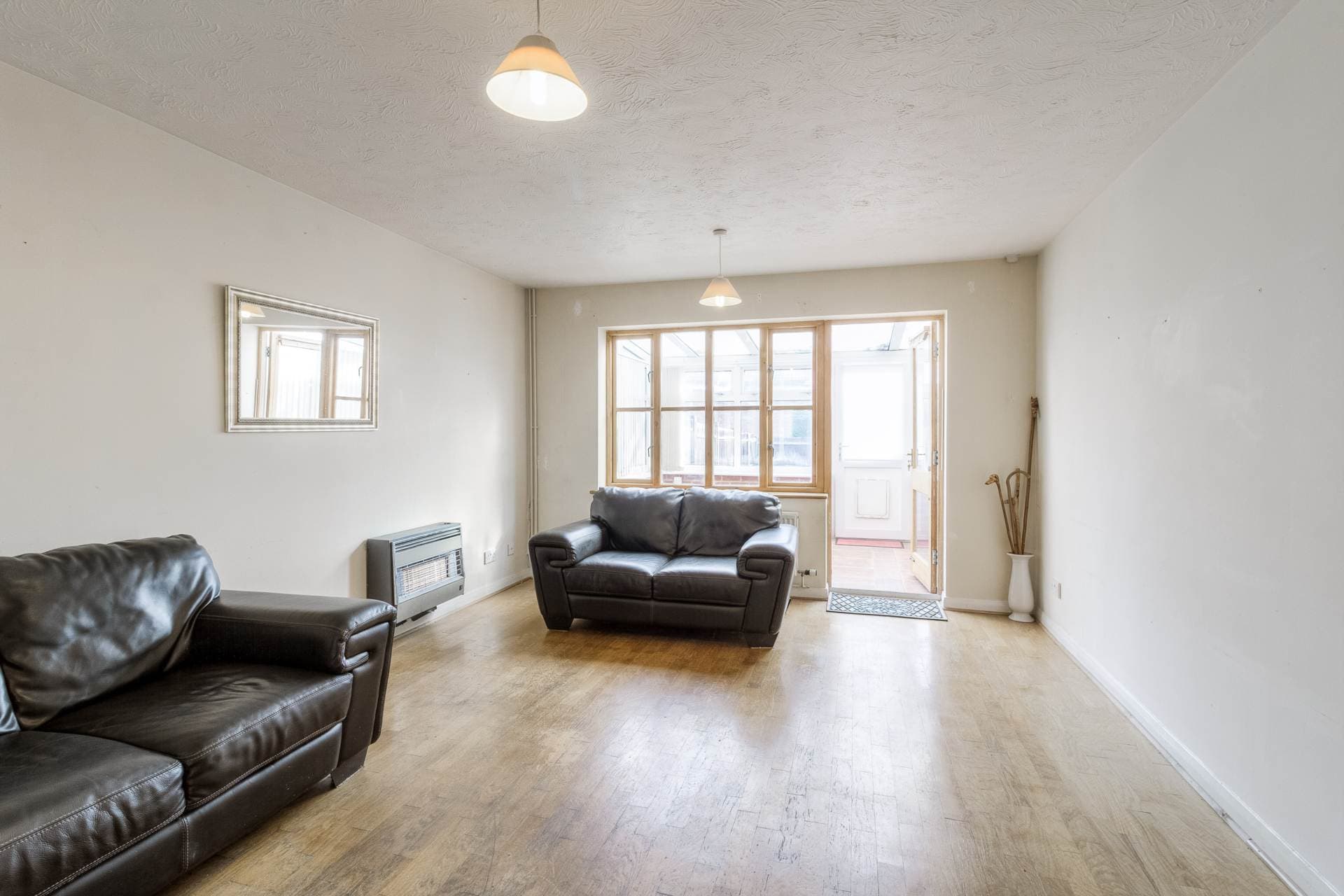 Burgess Gardens, Newport Pagnell — photo 3