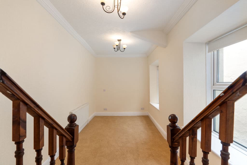 Flat 2, 11 Windsor Road, Douglas — photo 5