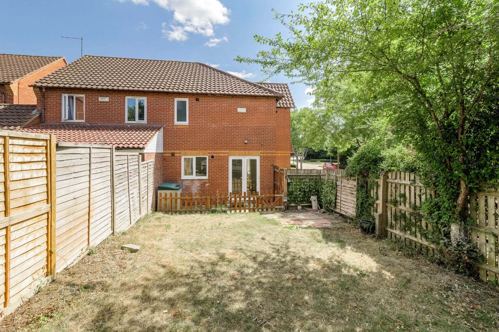 Cressey Avenue, Shenley Brook End — photo 4