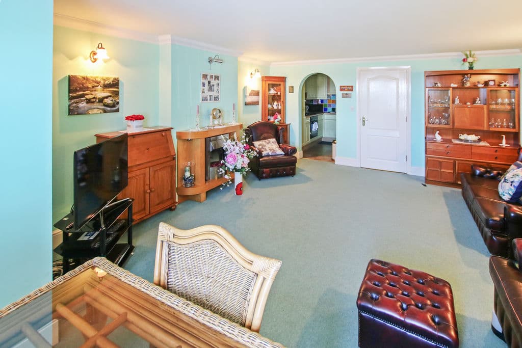 2 Erinville, The Promenade, Port Erin — photo 4