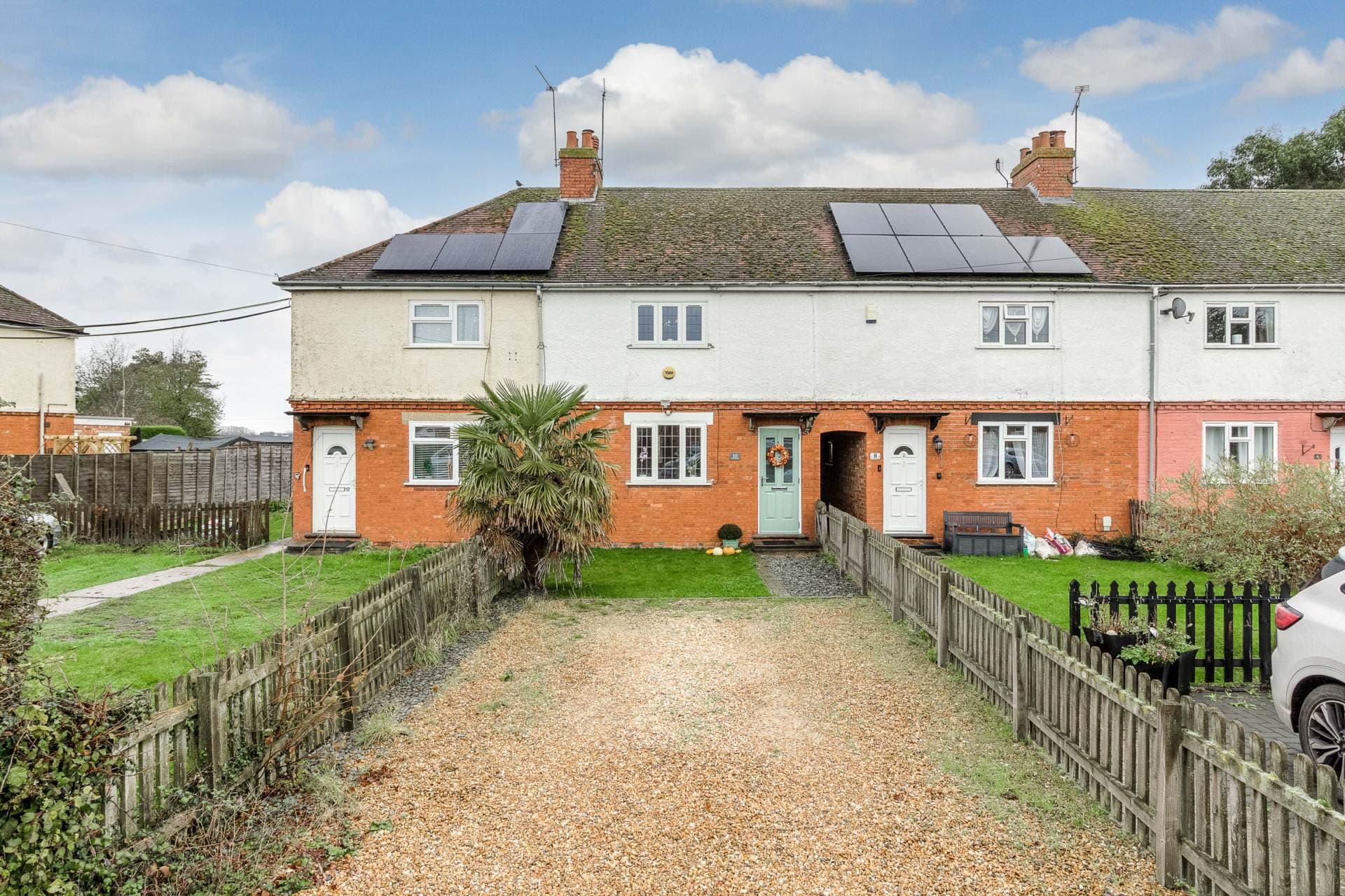 Long Street Road, Hanslope