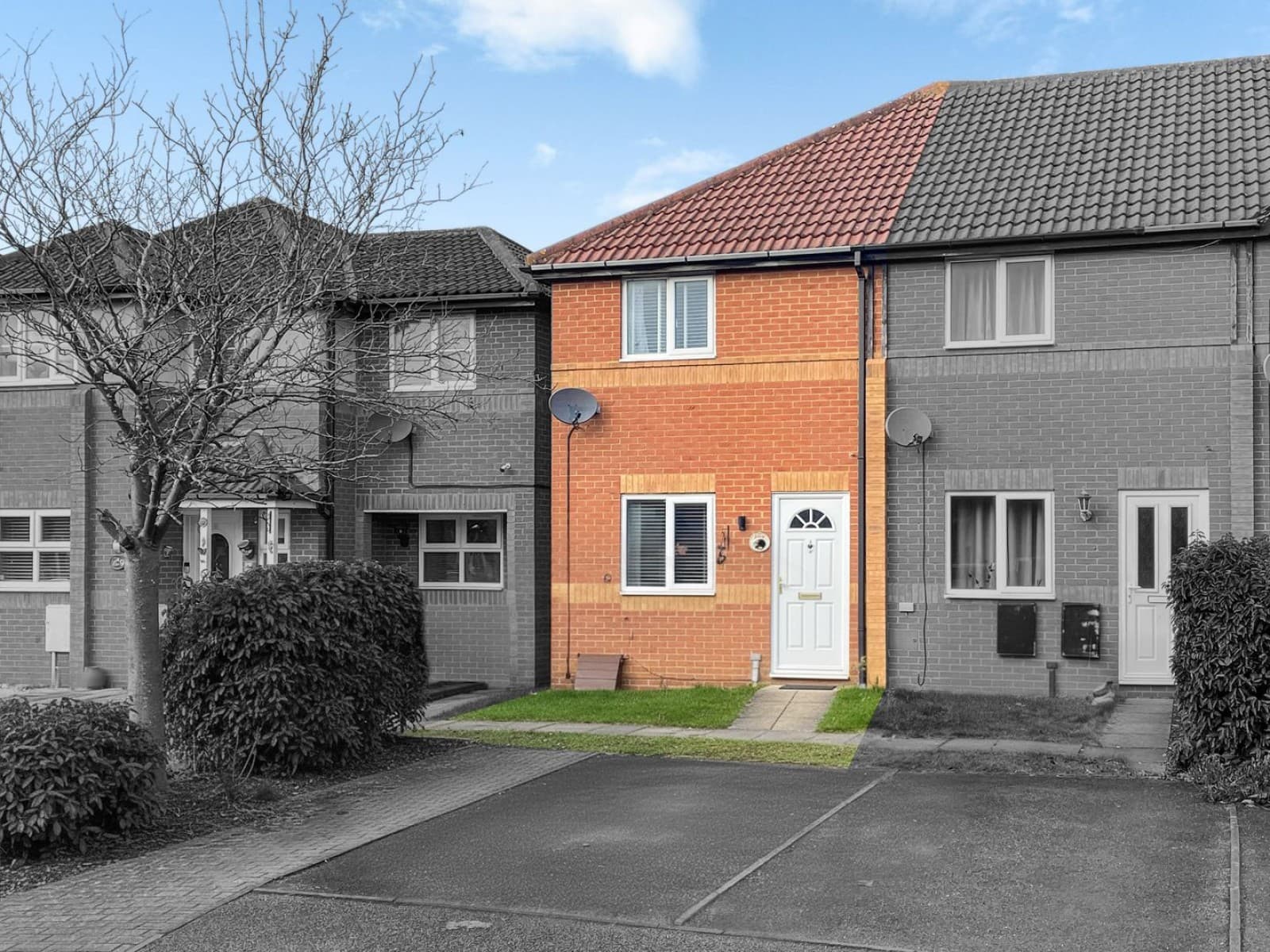 Kents Hill, Milton Keynes, Buckinghamshire — photo 1