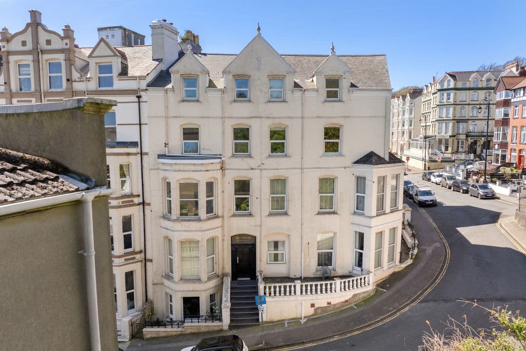 9 Delamere Apartments, Castle Drive, Douglas — photo 1