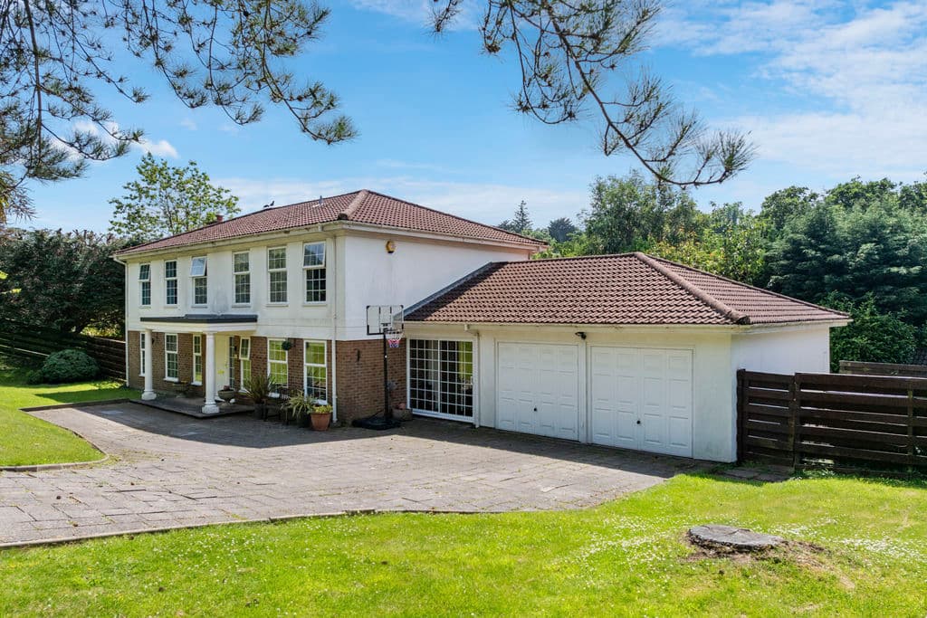 2 River Vale, Braddan — photo 3