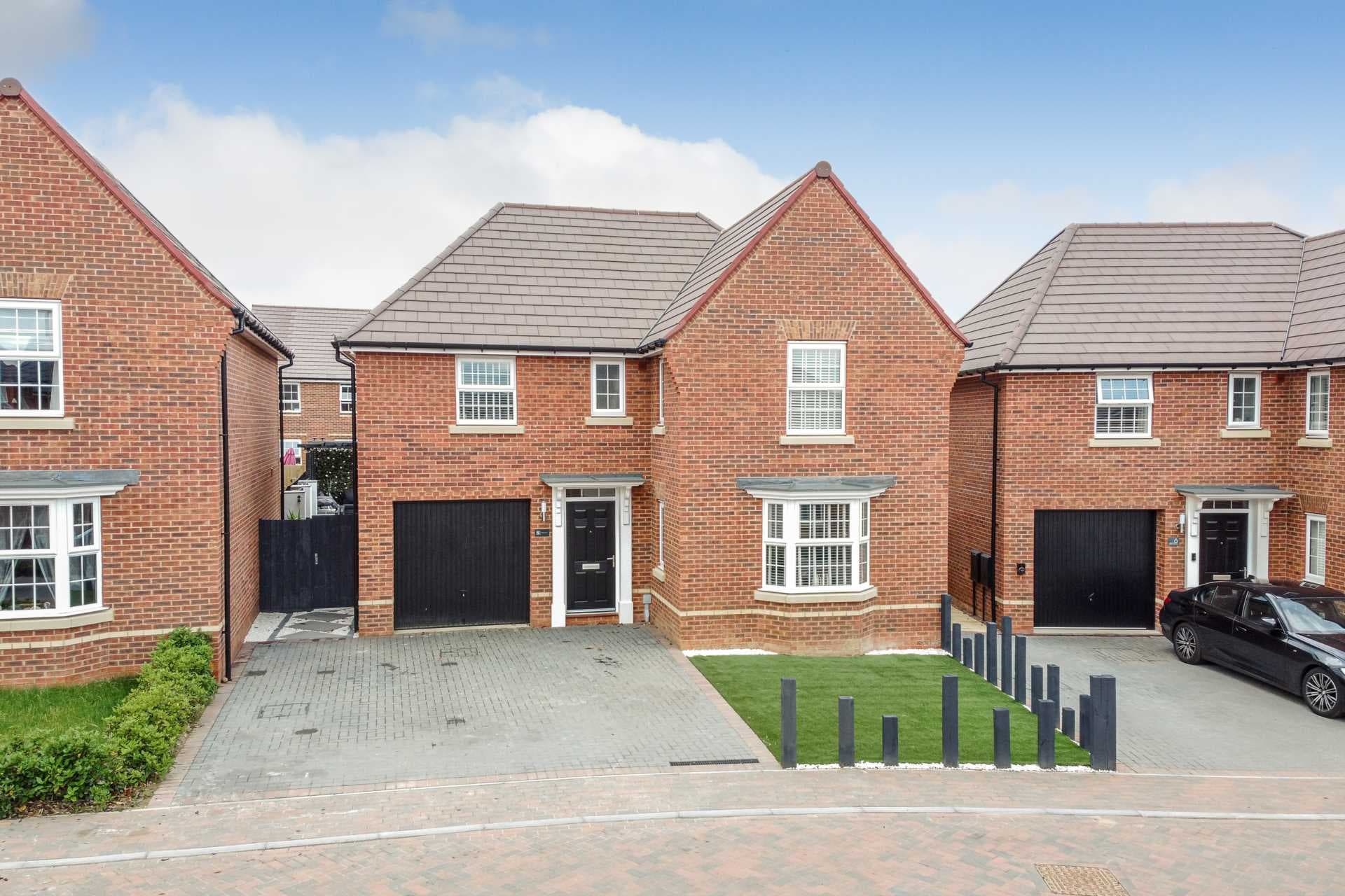 Morris Grove, Eaton Leys