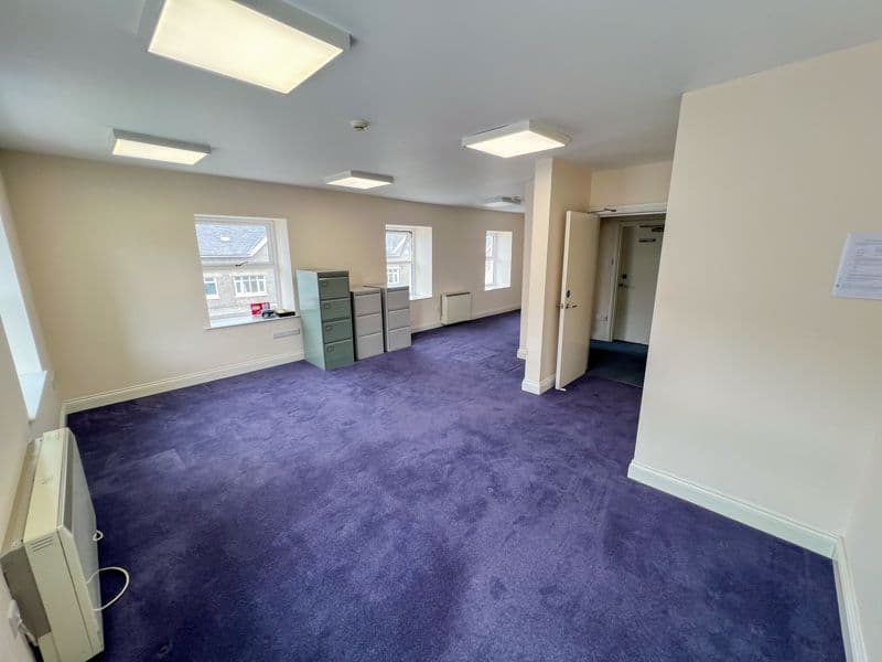 23 Circular Road, Douglas — photo 3