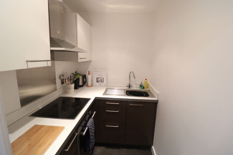 Spectrum Apartments, Central Promenade, Douglas — photo 5