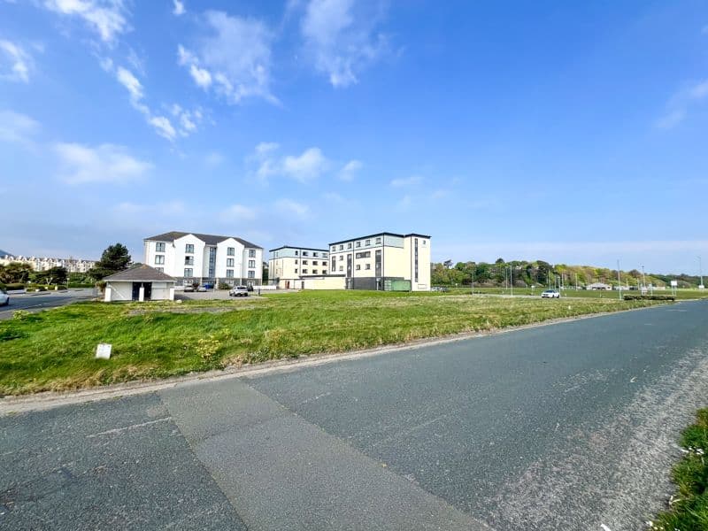 Corner of Premier Road and Mooragh Promenade, Ramsey — photo 3