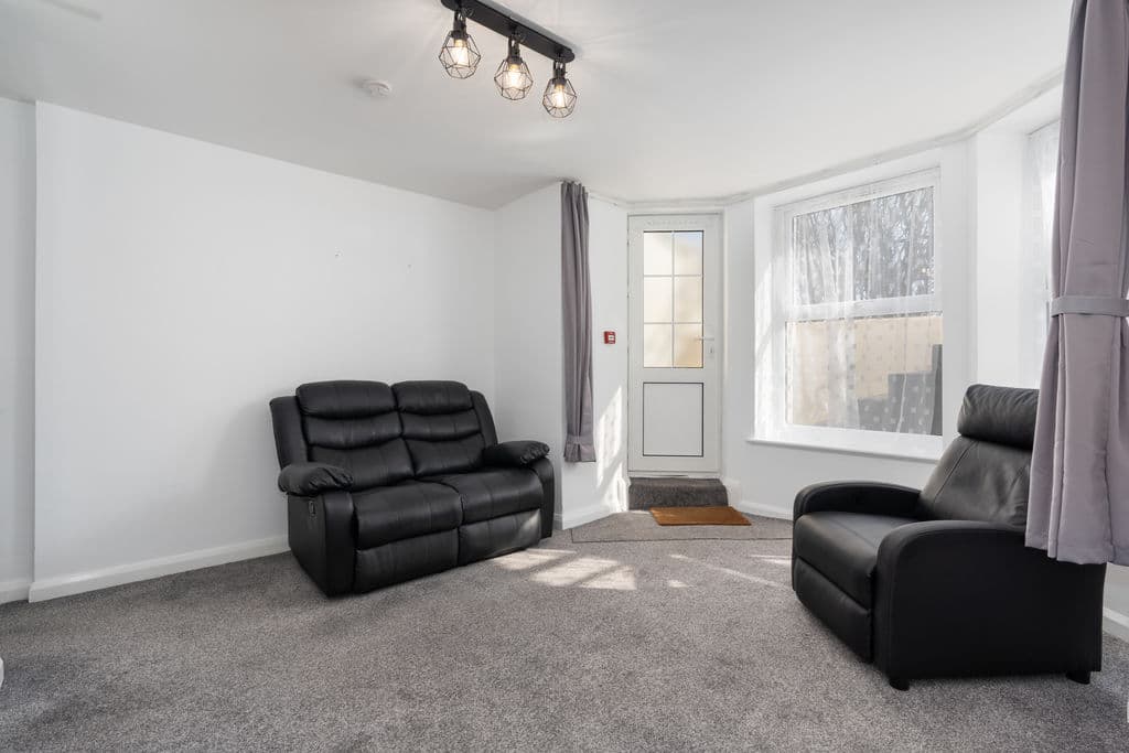 Flat 1, 11 Woodville Terrace, Douglas — photo 3