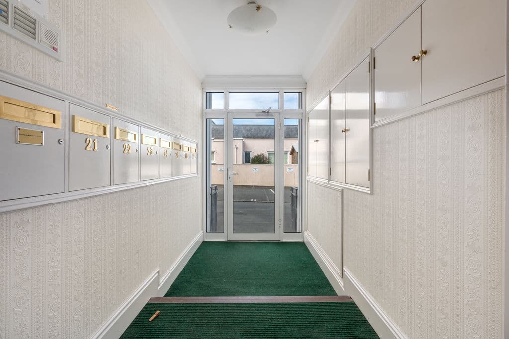 Flat 25 The Fountains, Ballure Promenade, Ramsey — photo 3