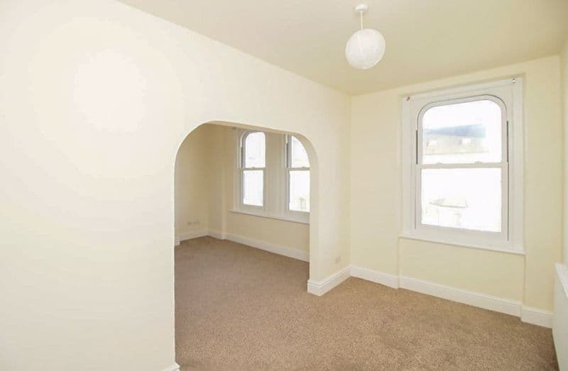Flat 3, 57 Bucks Road, Douglas — photo 4