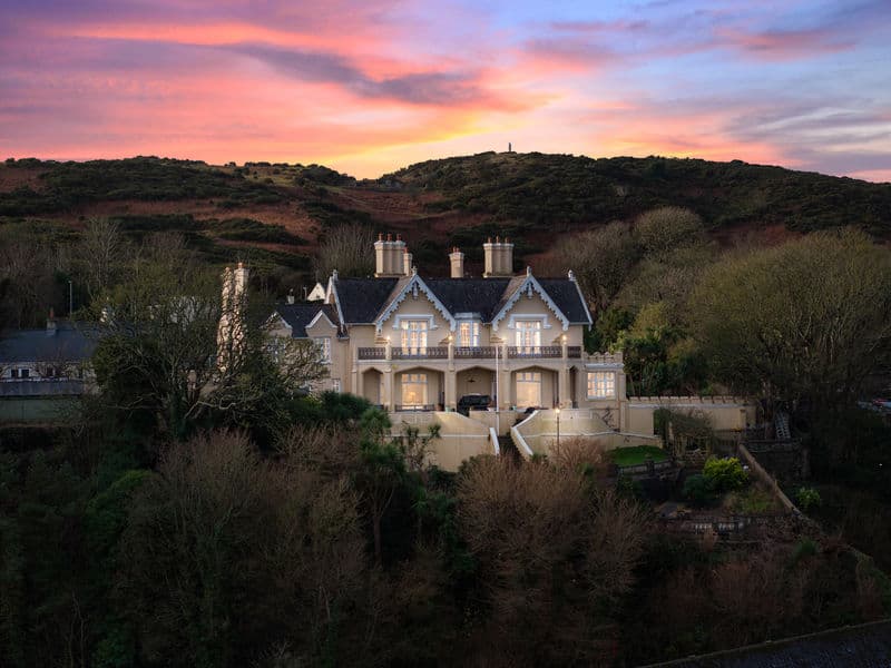 Ravenscliffe, Fort Anne Road, Douglas — photo 1