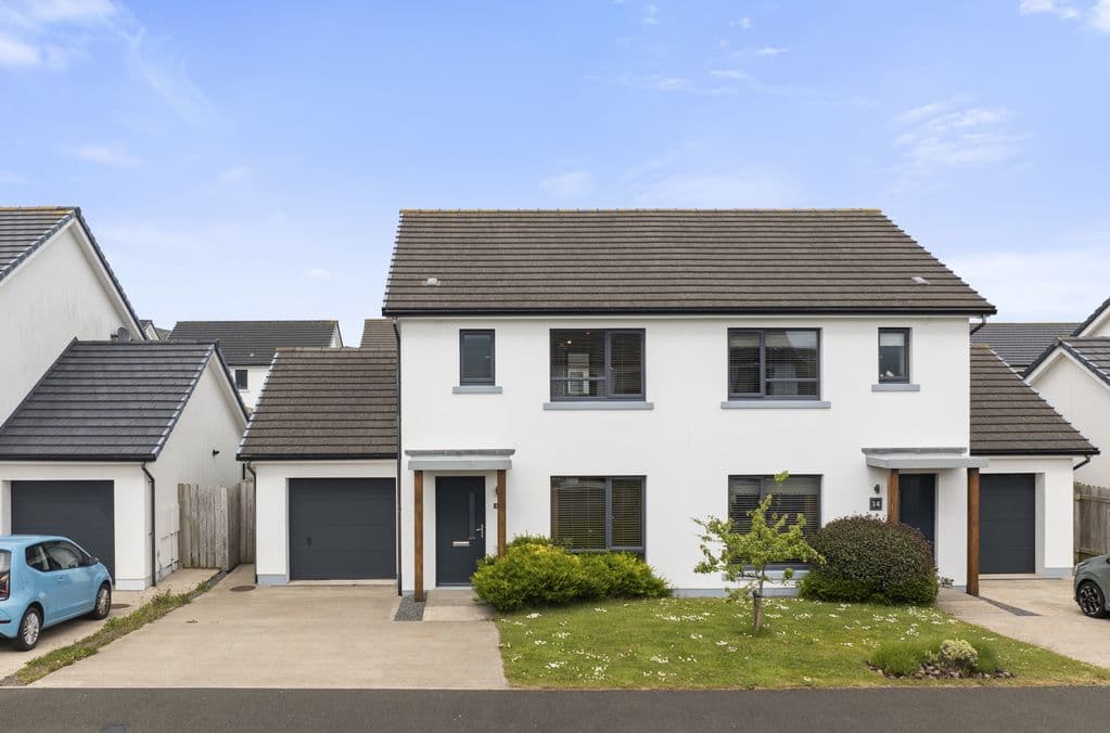 16 South Barrule Avenue, Ballakilley, Port Erin — photo 1