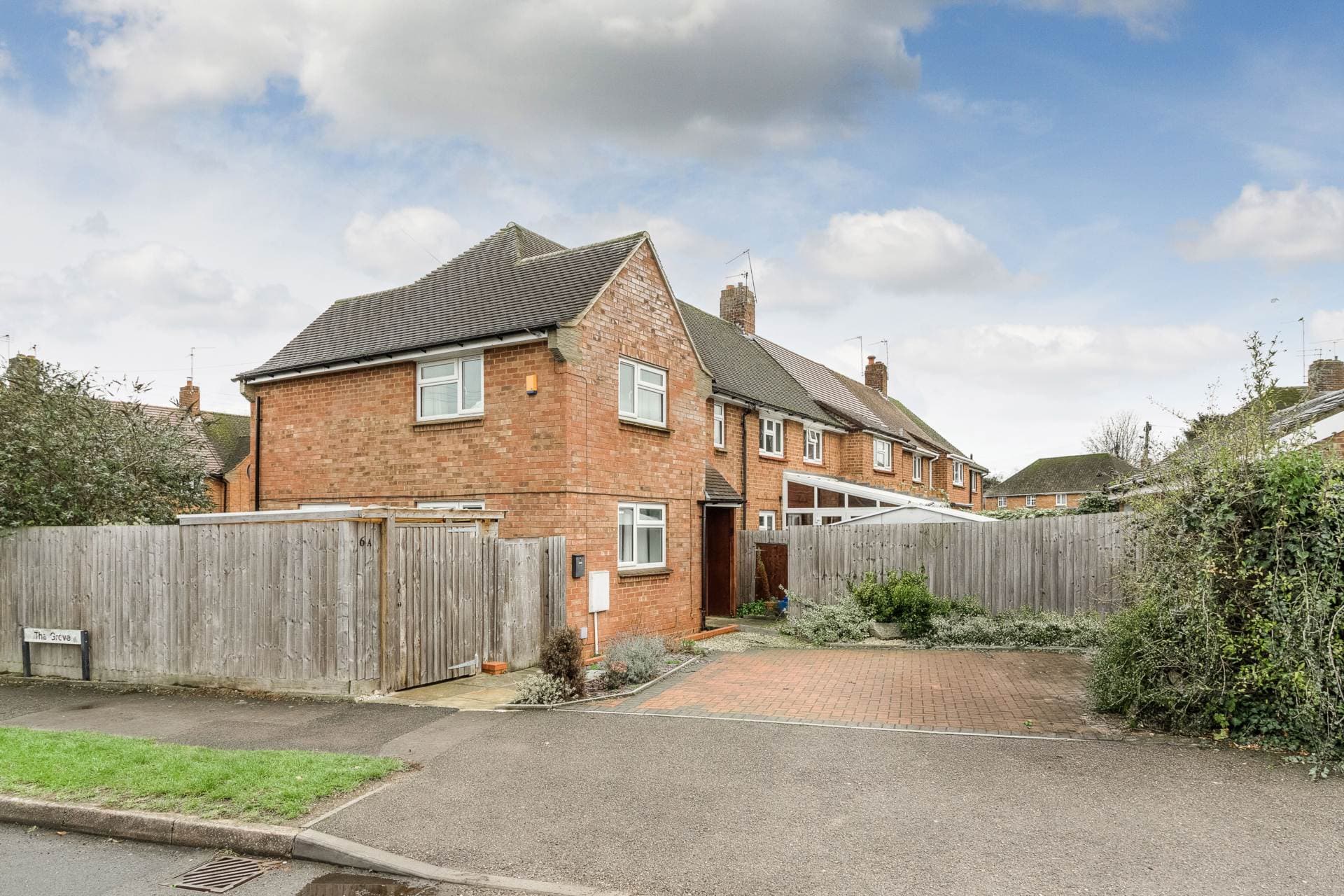 Purcel Drive, Newport Pagnell — photo 1