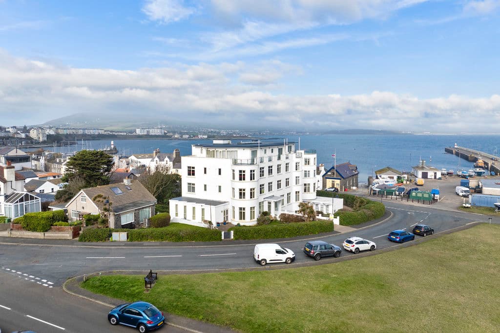 4 The Point Apartments, Port St Mary — photo 5