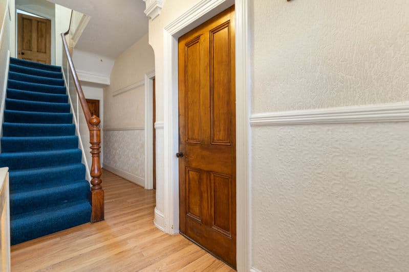 20 Farrant Street, Douglas — photo 3