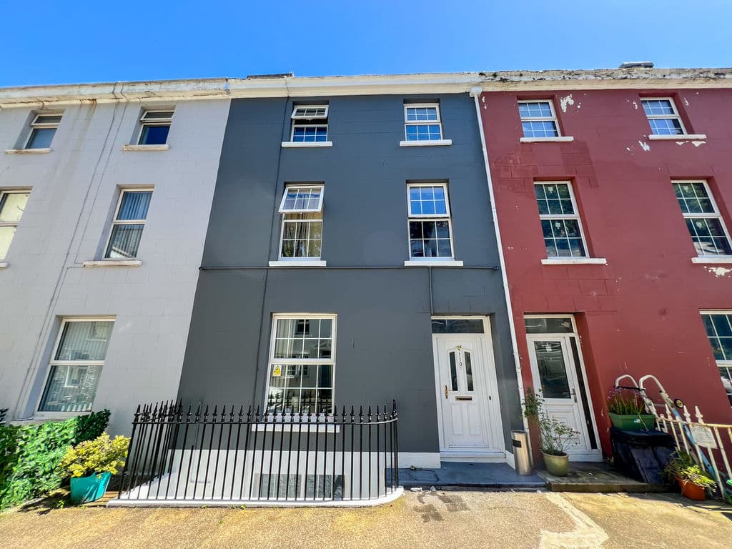 Castlemona Avenue, Douglas — photo 1