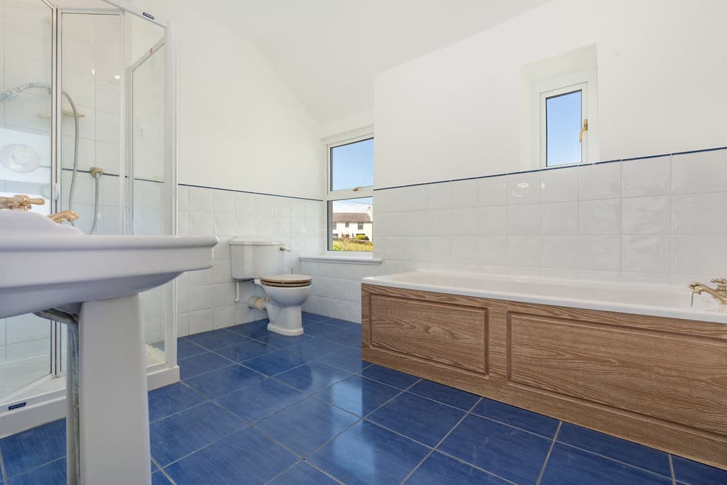 Well Cottage, Howe Road, Port St Mary — photo 5