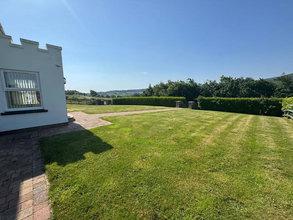Lhoobs Road, Foxdale — photo 3