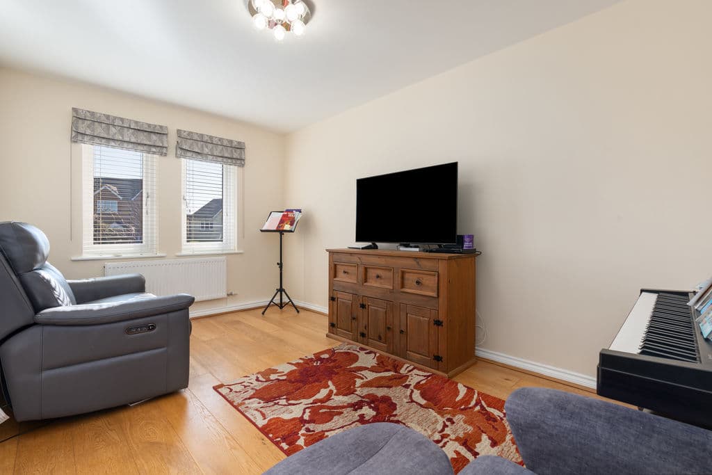 57 All Saints Park, Lonan — photo 4