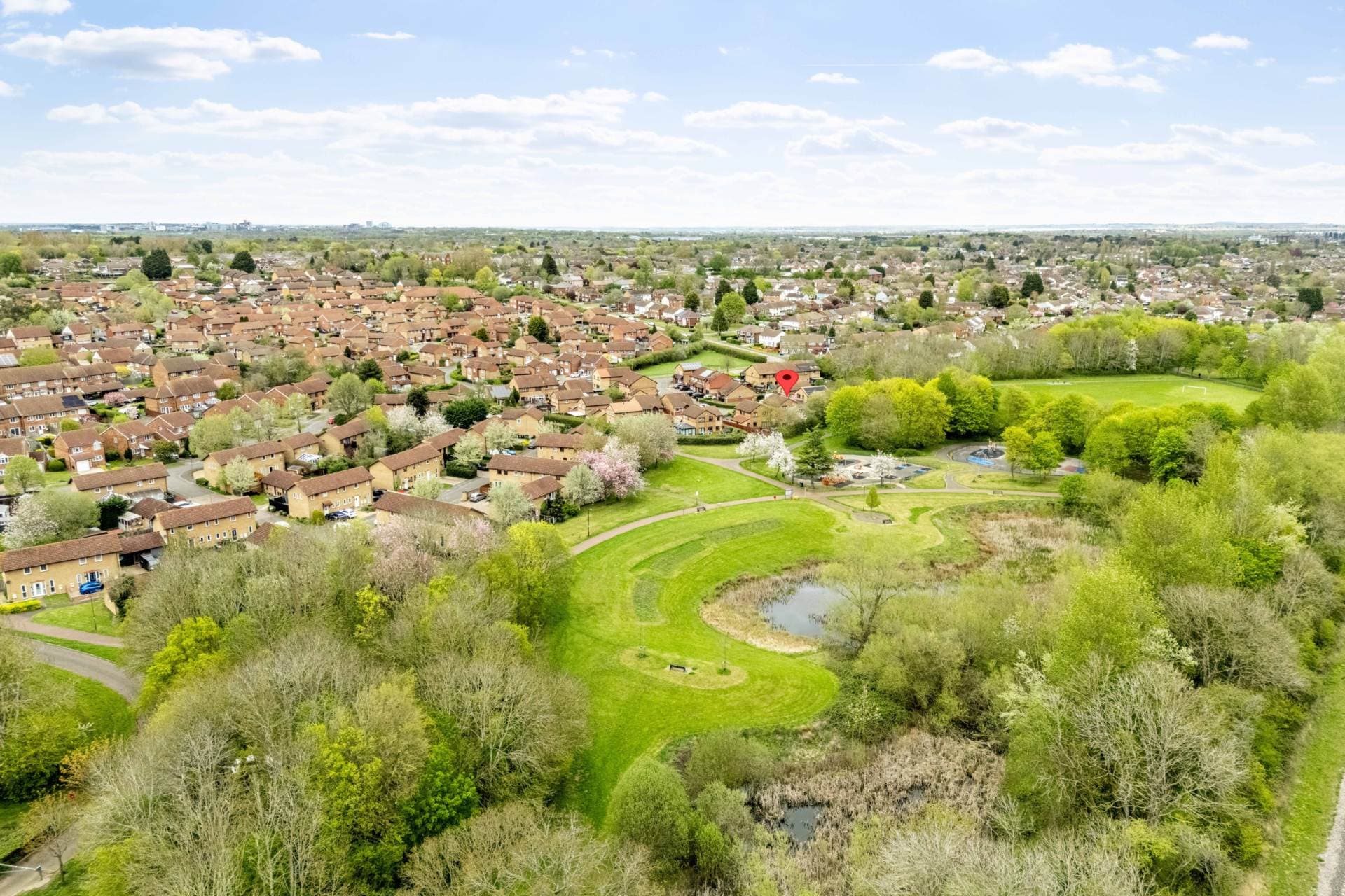 Wetherby Gardens, Bletchley — photo 3