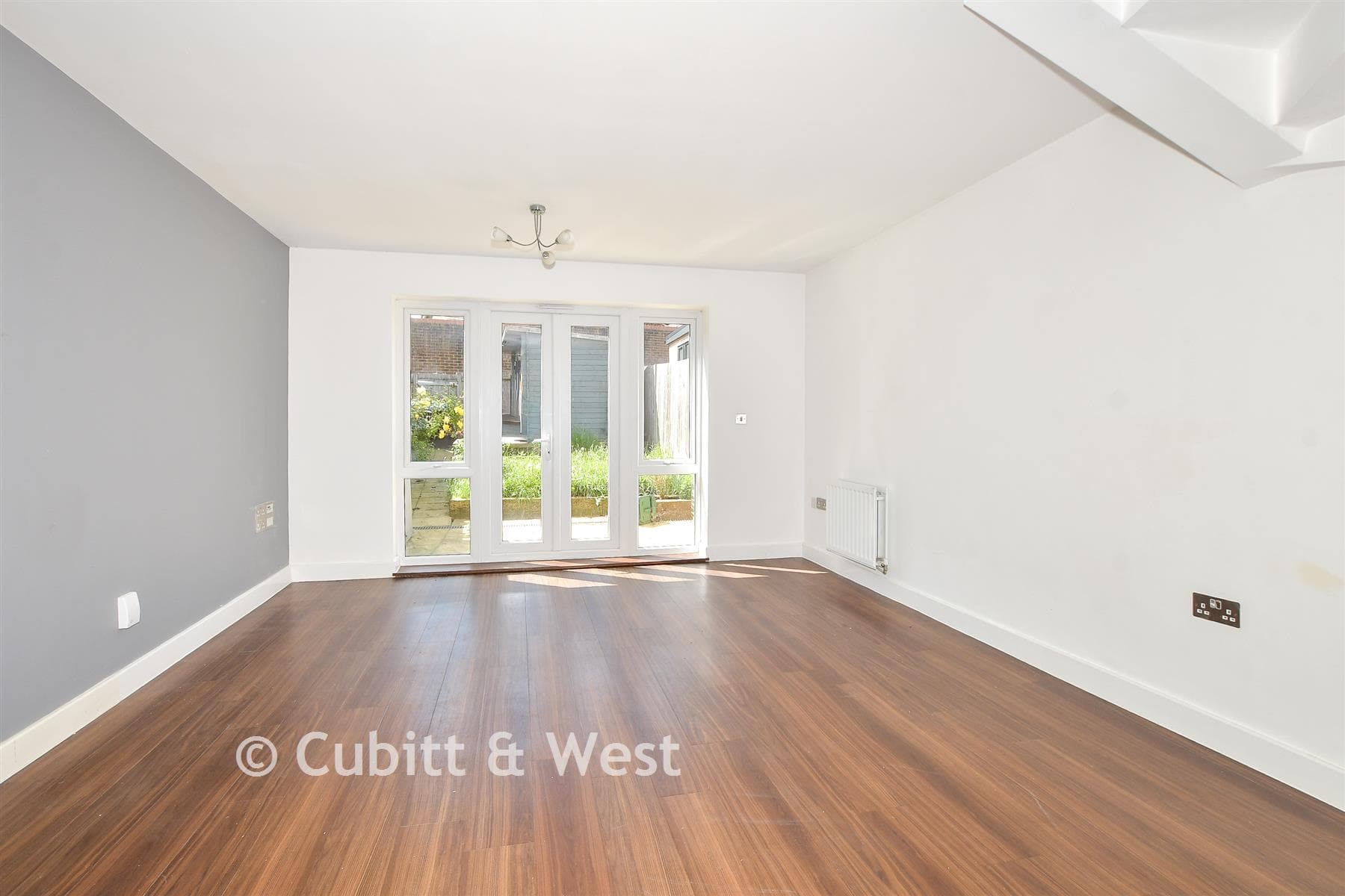 2 Bed End Of Terrace House, Funnell Drive Haywards Heath — photo 3