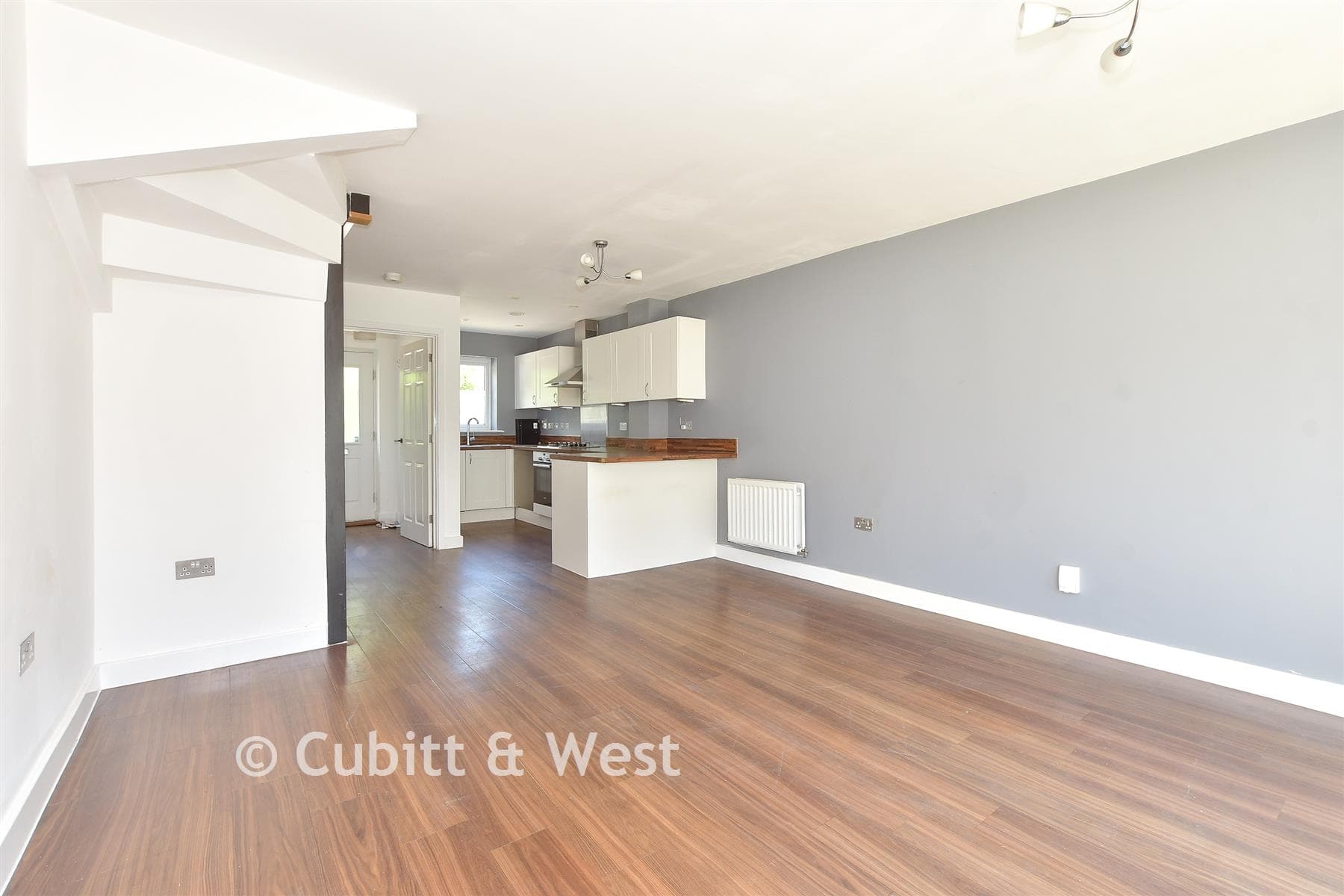 2 Bed End Of Terrace House, Funnell Drive Haywards Heath — photo 4