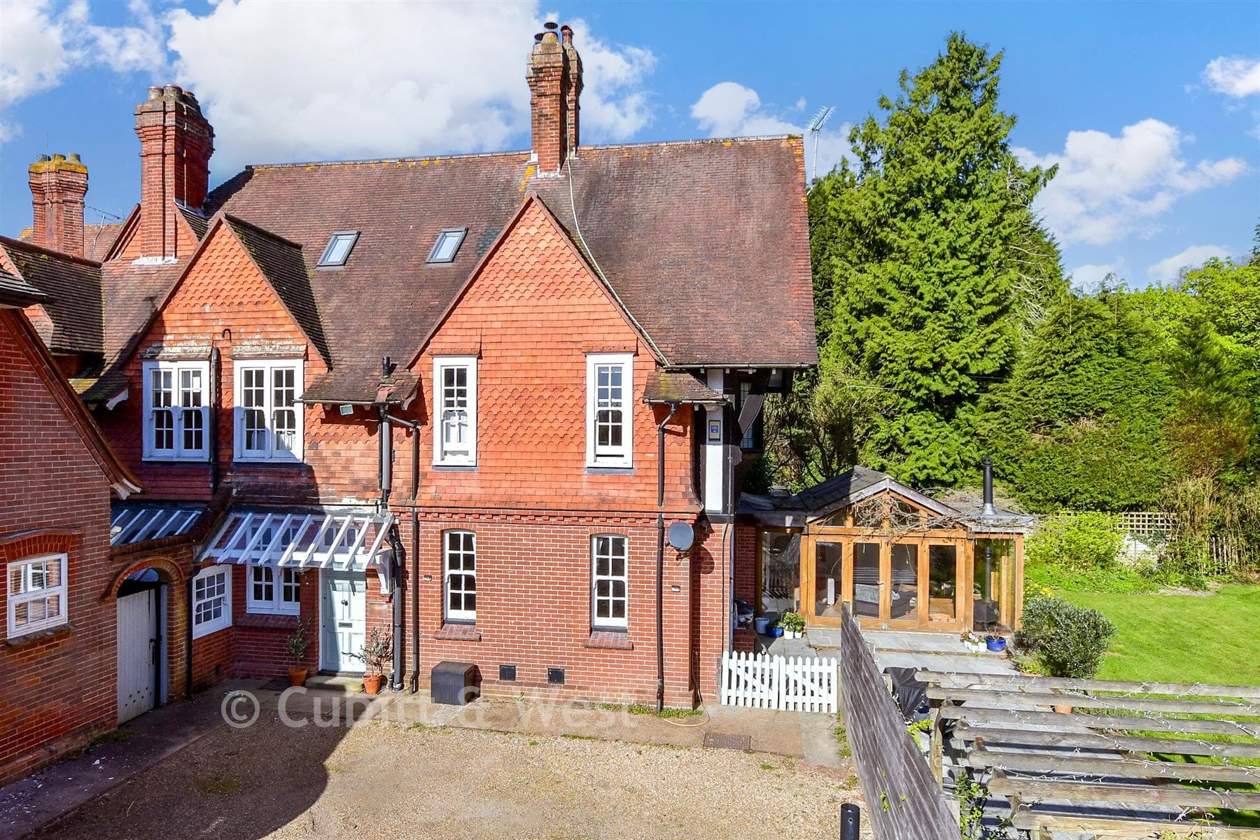 5 Bed Semi Detached House, Station Road North Chailey Lewes — photo 2