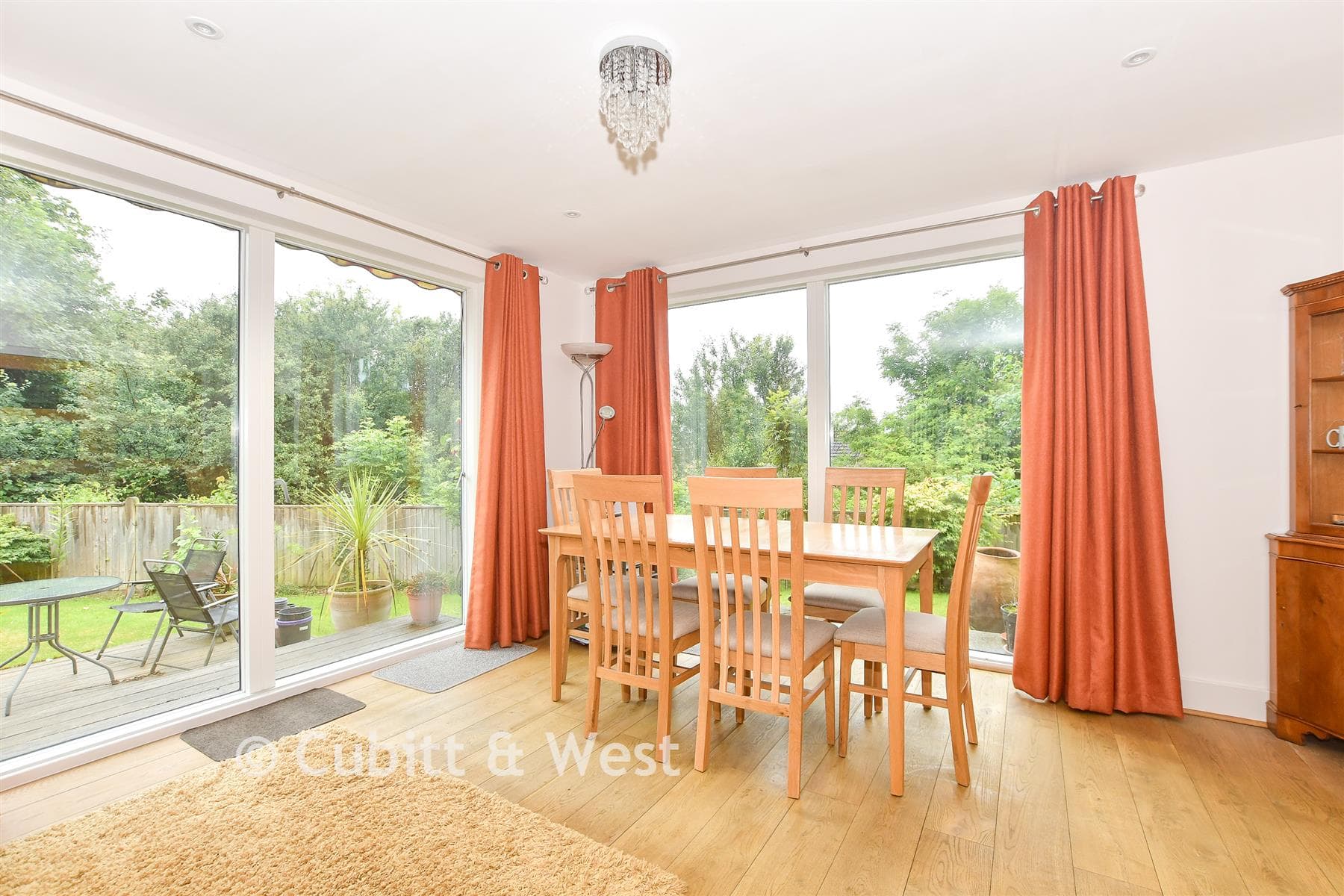 4 Bed Detached House, Rocky Lane Haywards Heath — photo 5
