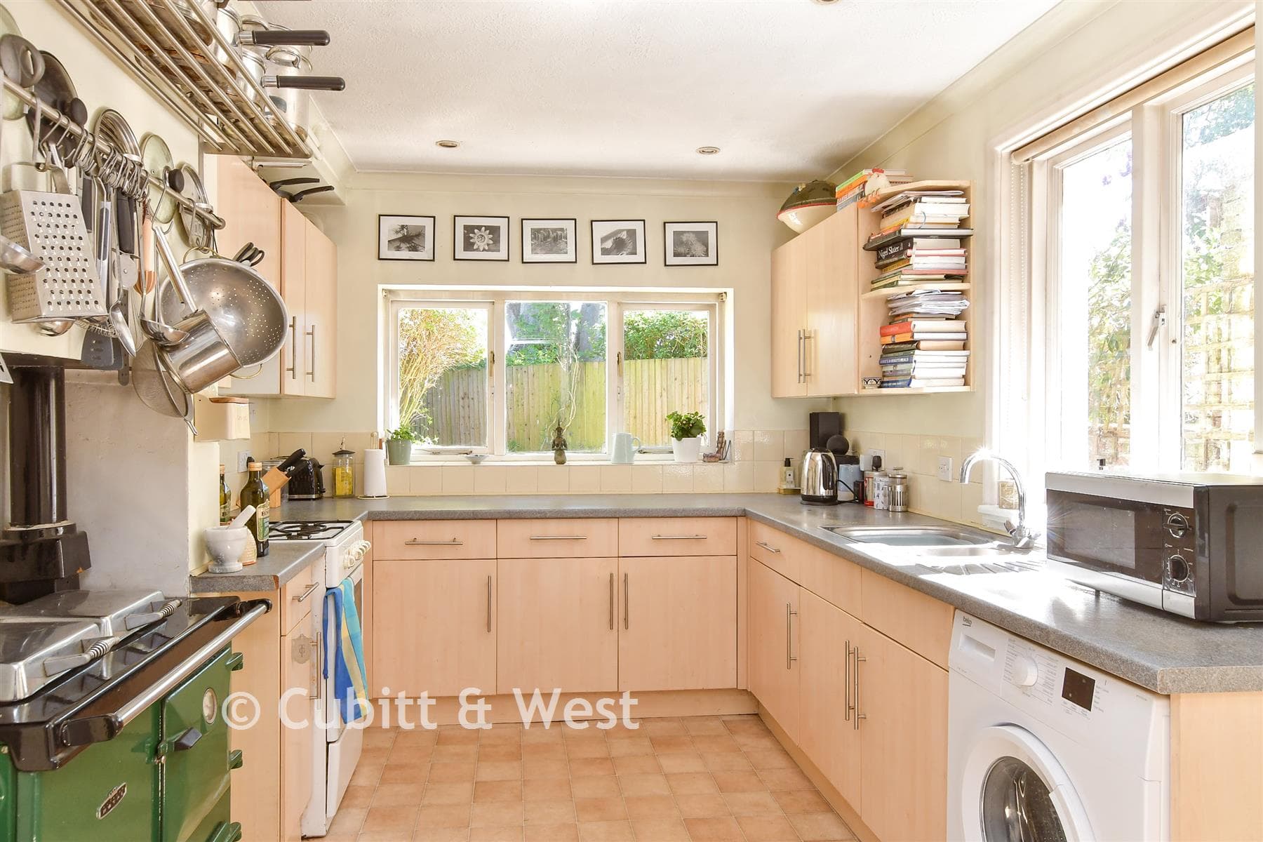 2 Bed Terraced House, Garden Street Lewes — photo 5