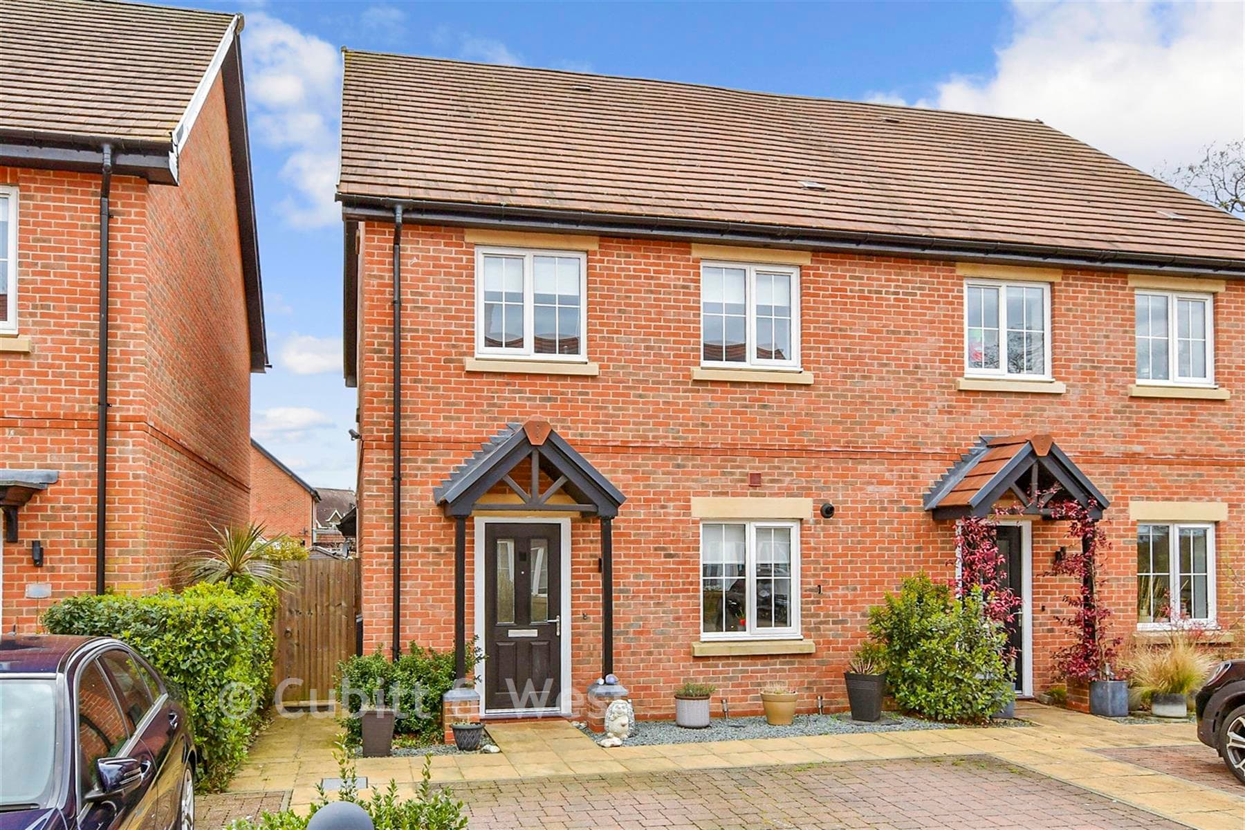 3 Bed Semi Detached House, Clarks Croft Ringmer Lewes — photo 1