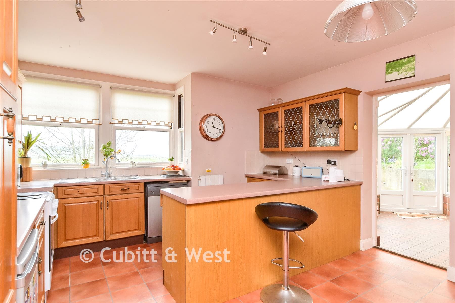 7 Bed Detached House, Newhaven Road Rodmell Lewes — photo 5