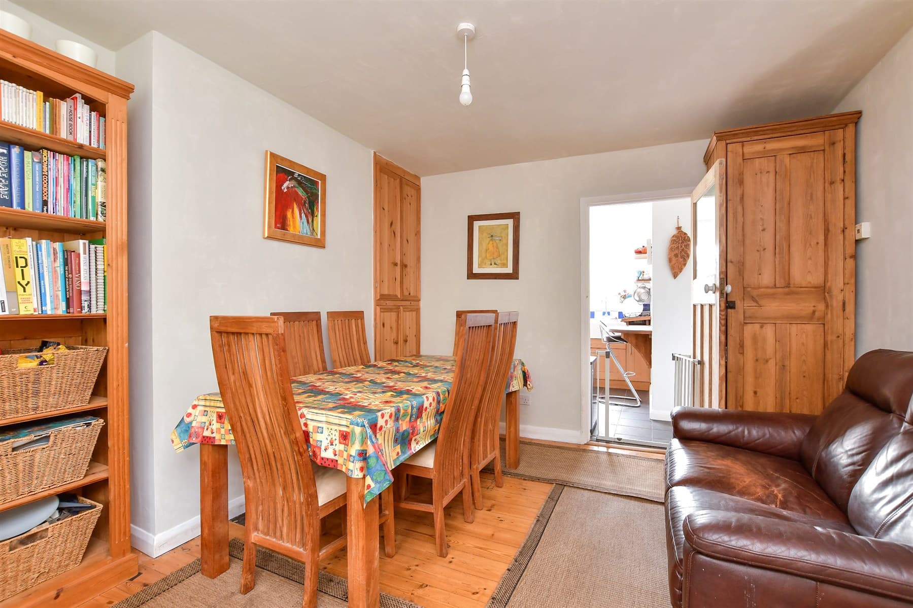 3 Bed Semi Detached House, Valence Road Lewes — photo 5