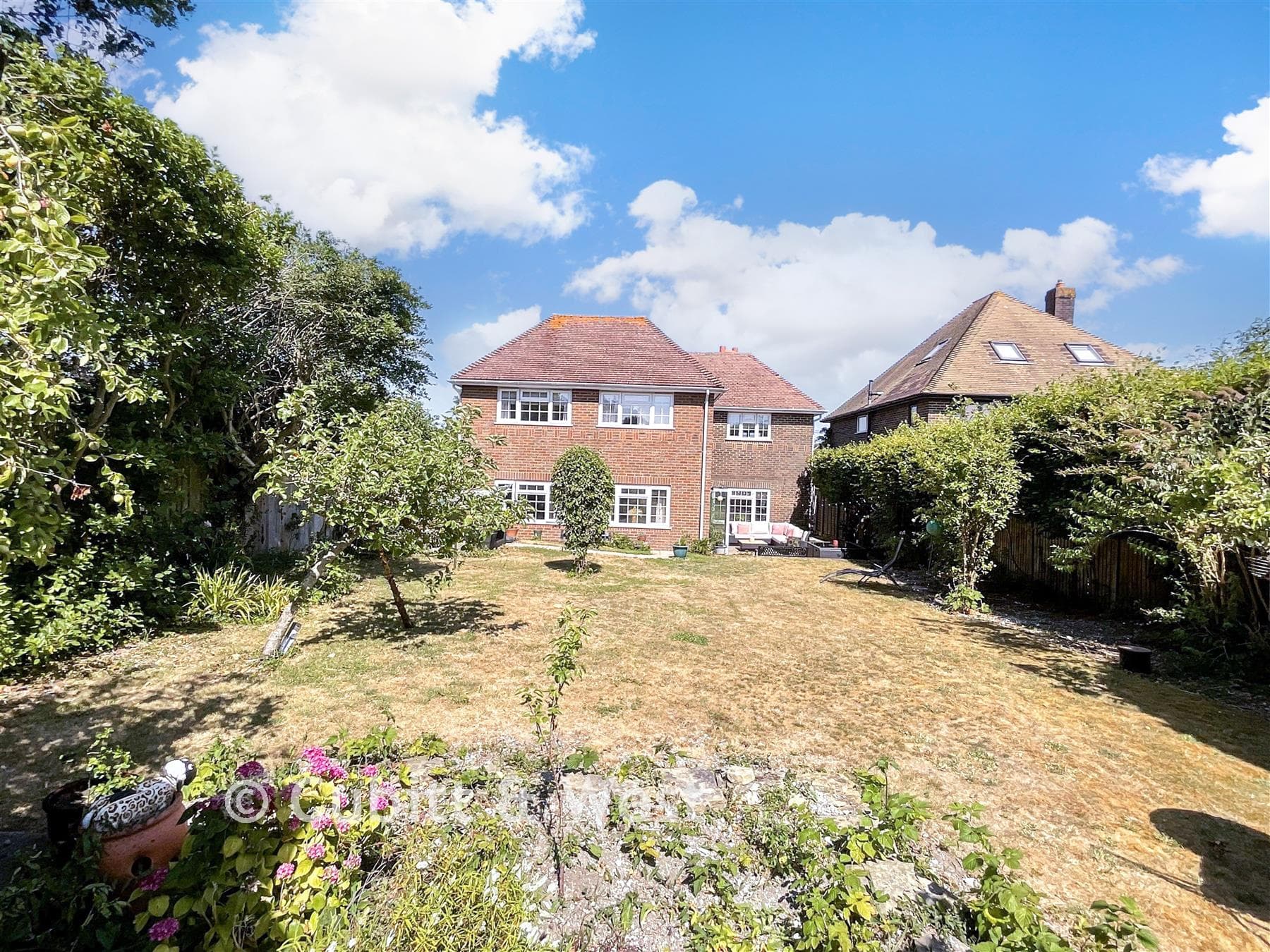 4 Bed Detached House, Gundreda Road Lewes — photo 3