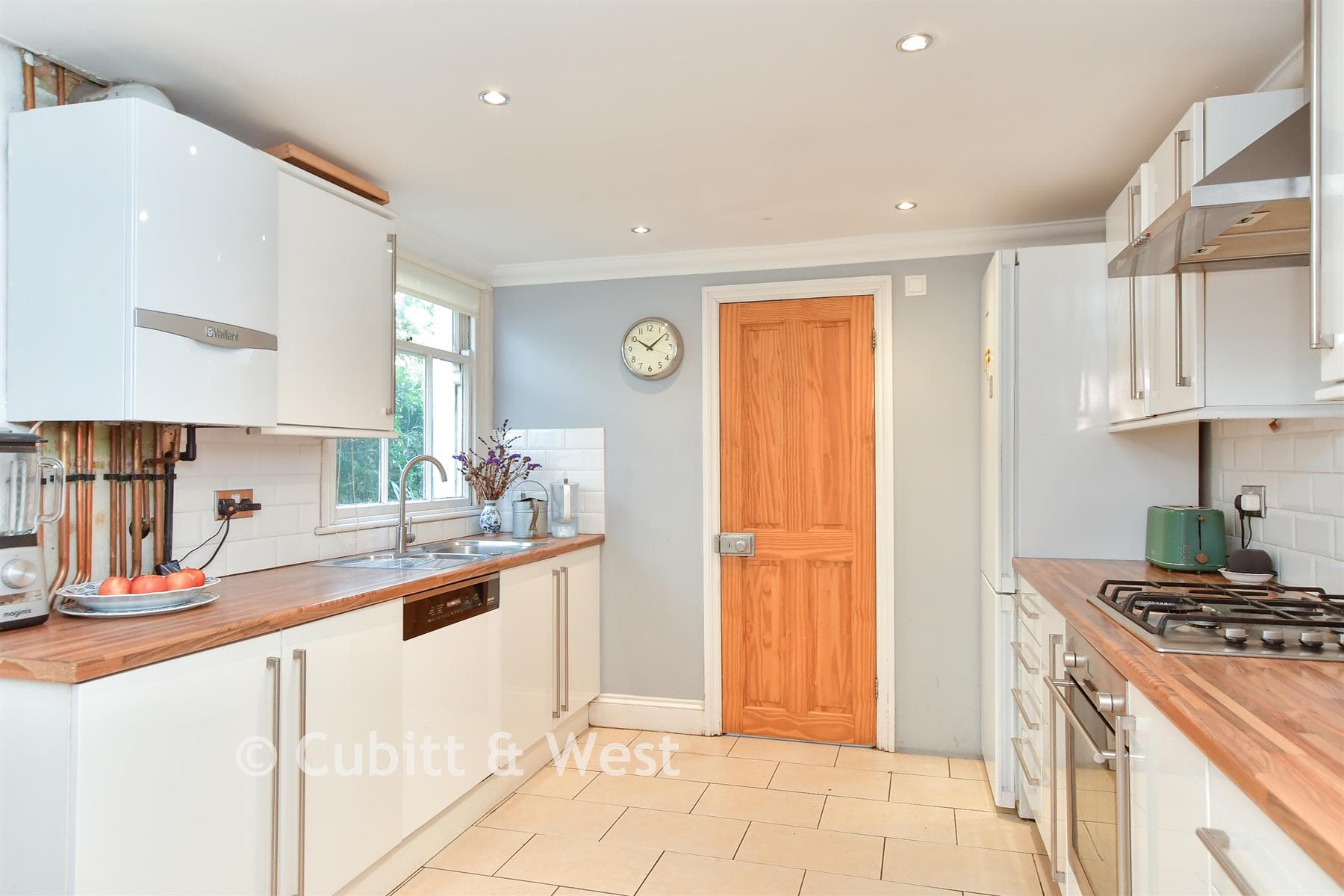 4 Bed Terraced House, Dyke Road Drive Brighton — photo 4