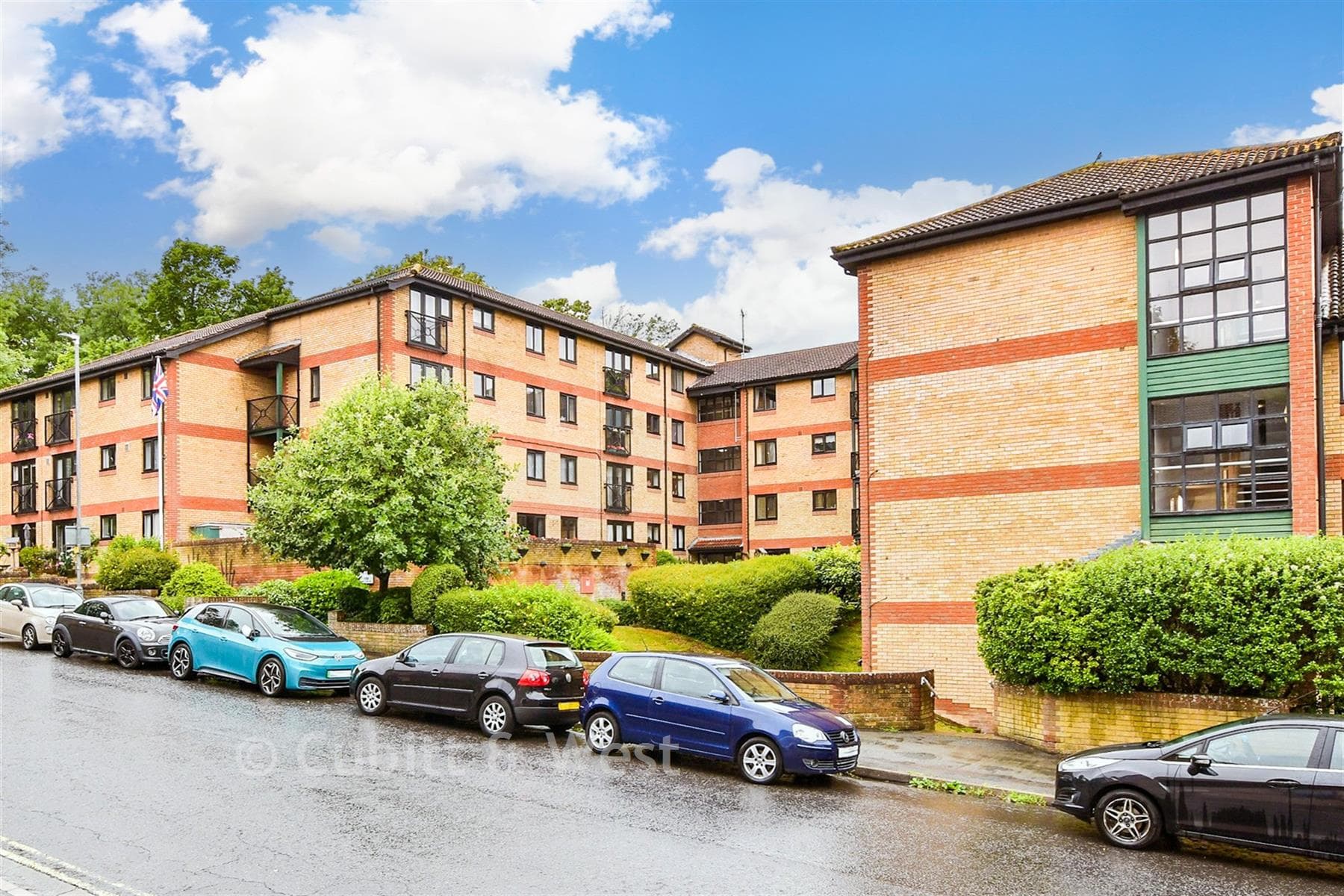 1 Bed Flat, Tongdean Lane Withdean Brighton — photo 1