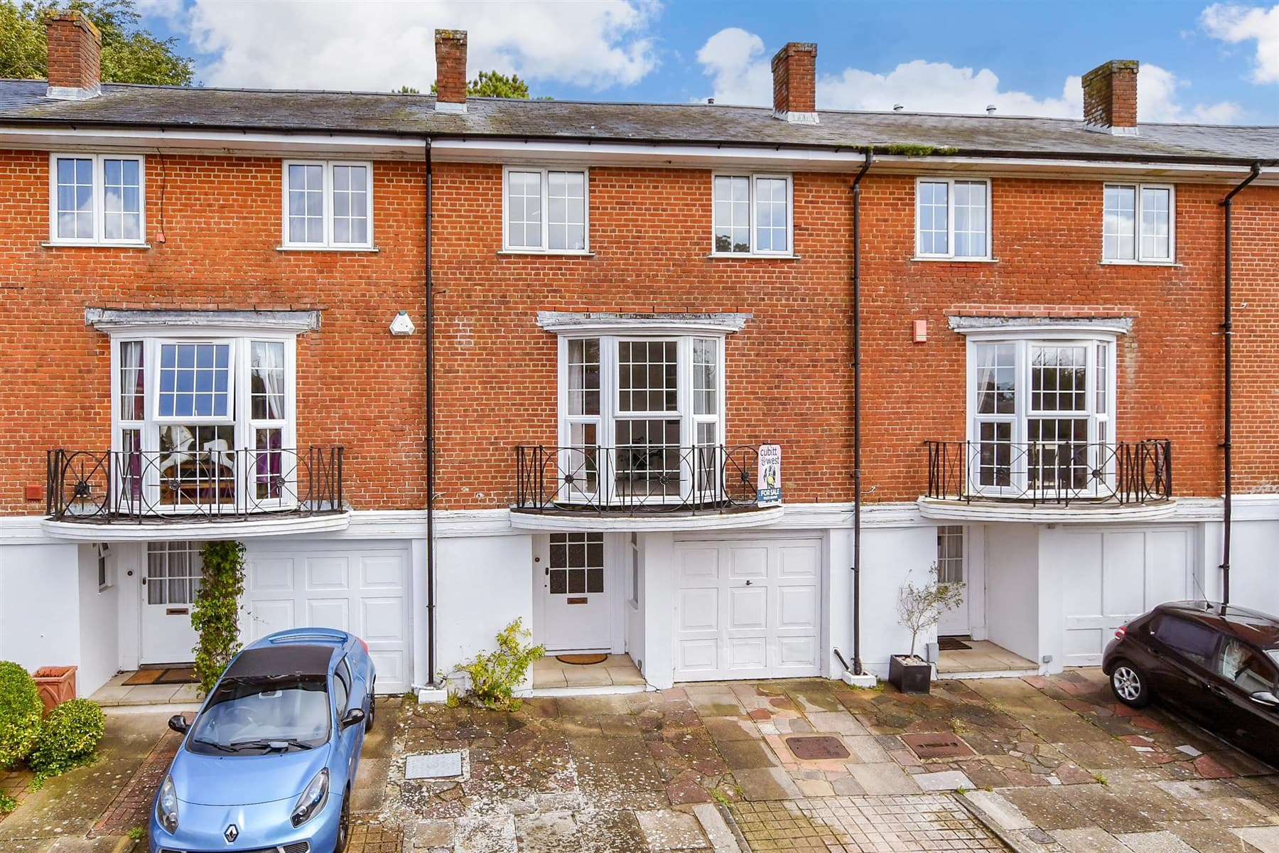 4 Bed Terraced House, Surrenden Park Brighton — photo 2