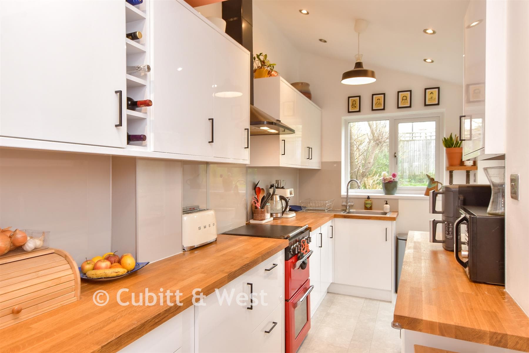 2 Bed Terraced House, Roedale Road Brighton — photo 5