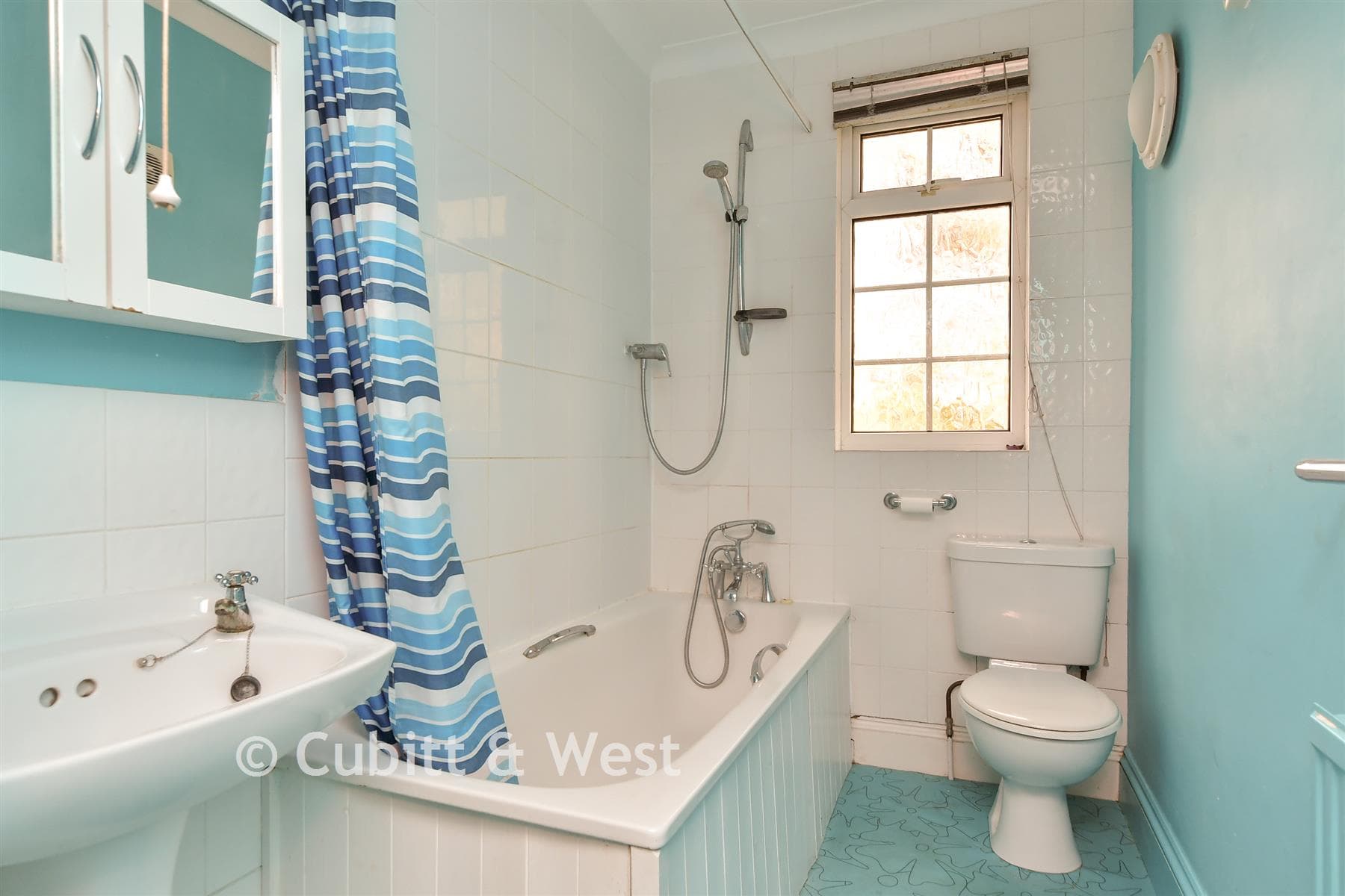 3 Bed End Of Terrace House, Dudley Road Hollingdean Brighton — photo 2