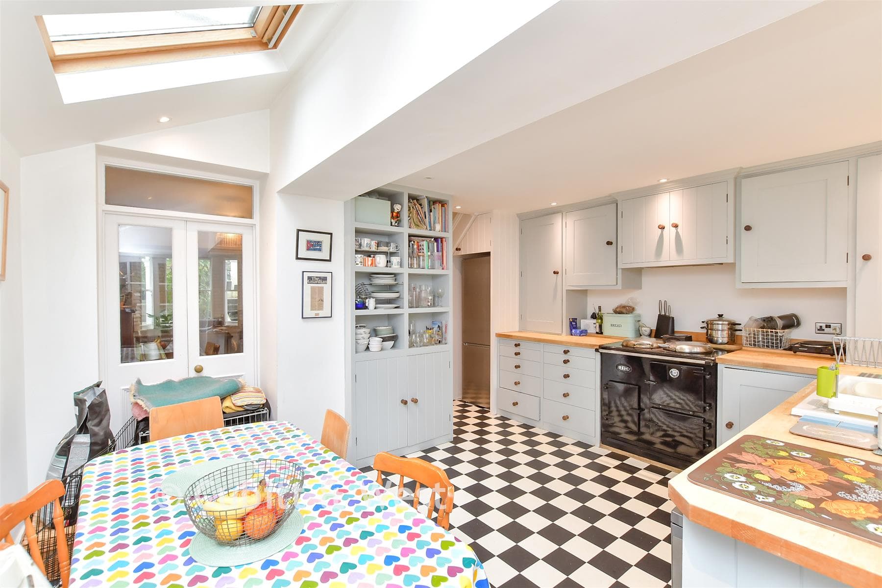 4 Bed Terraced House, Cleveland Road Brighton — photo 4