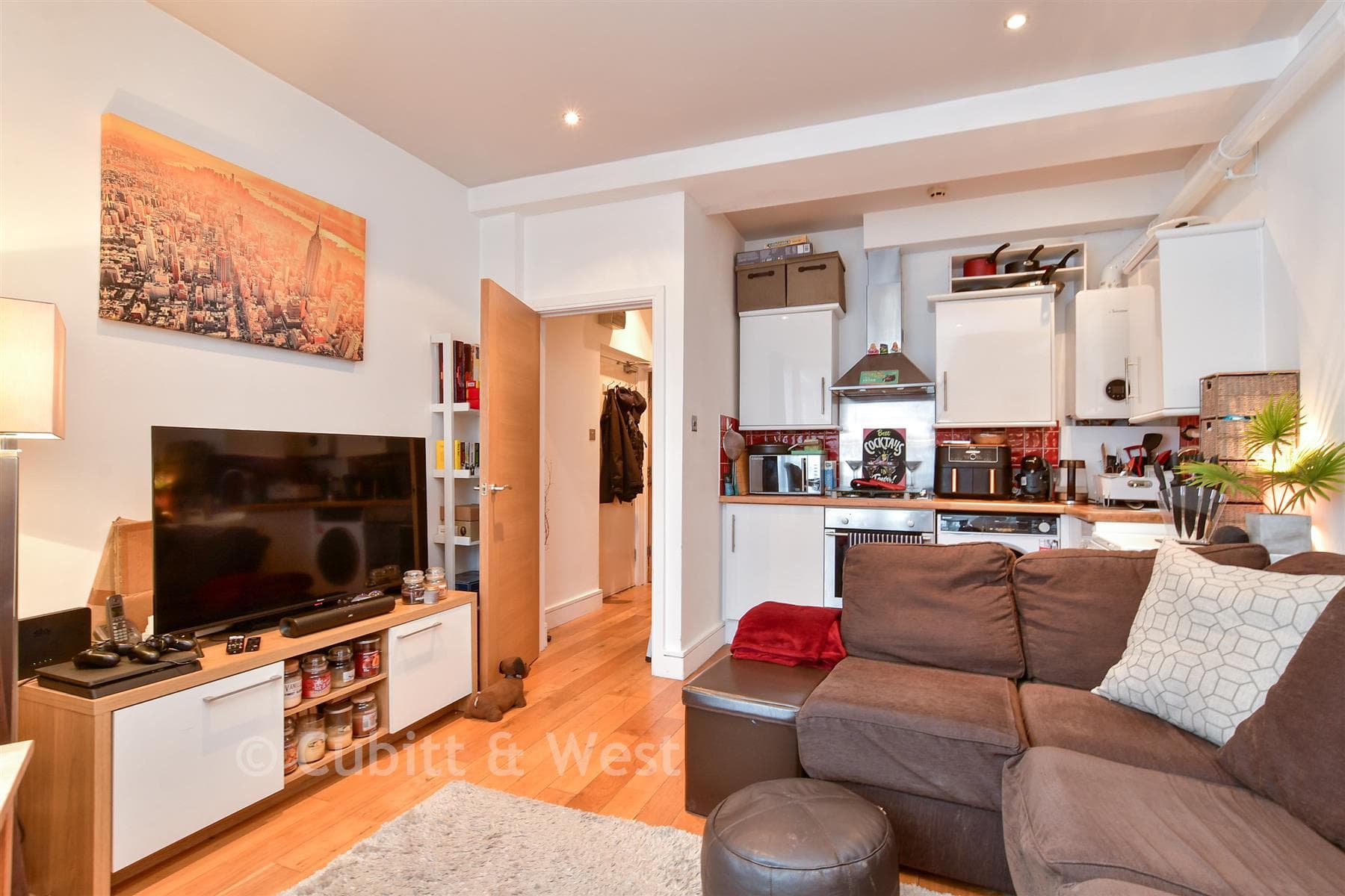1 Bed Apartment, Hythe Road Brighton — photo 5