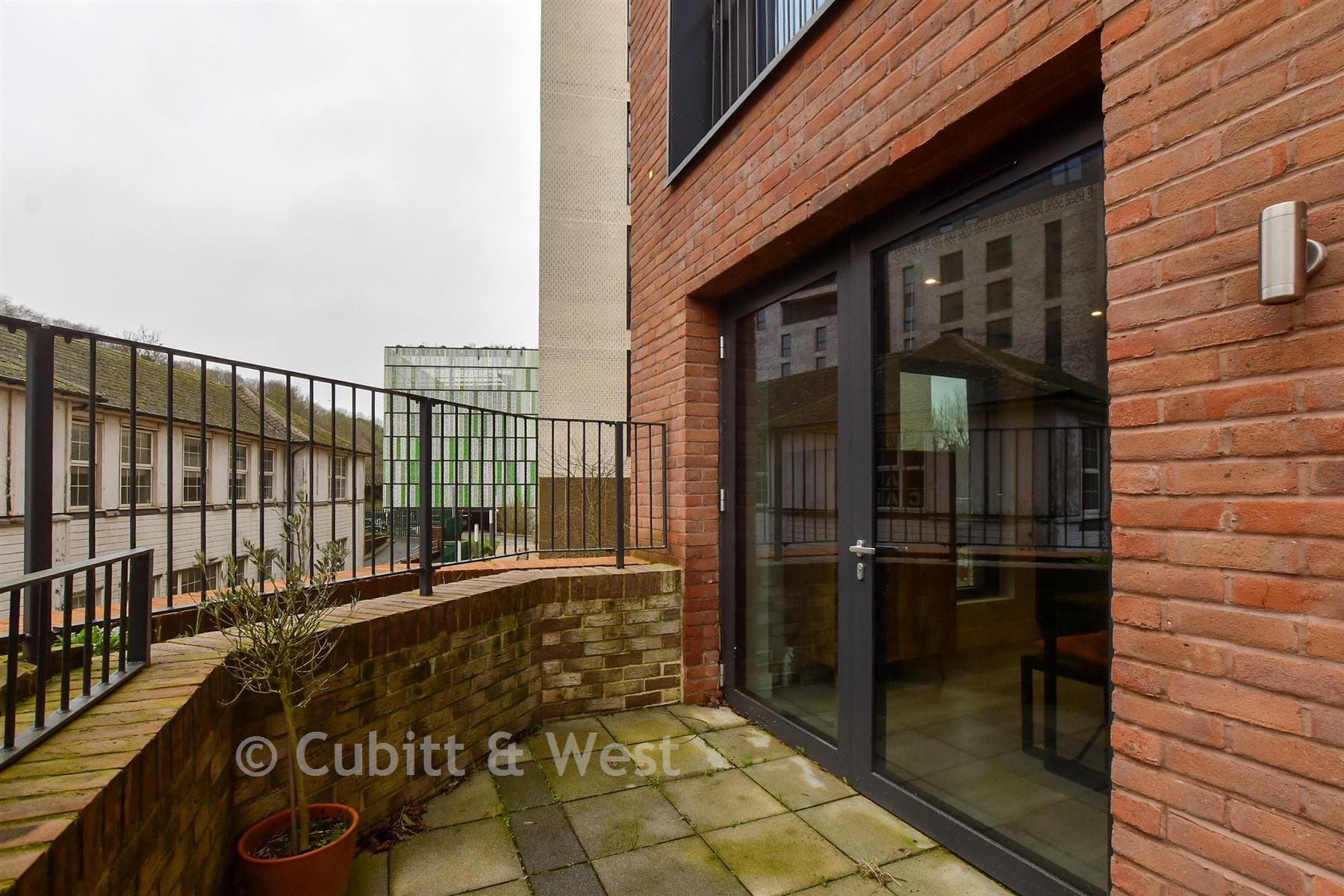 2 Bed Apartment, The Furlong Brighton — photo 5