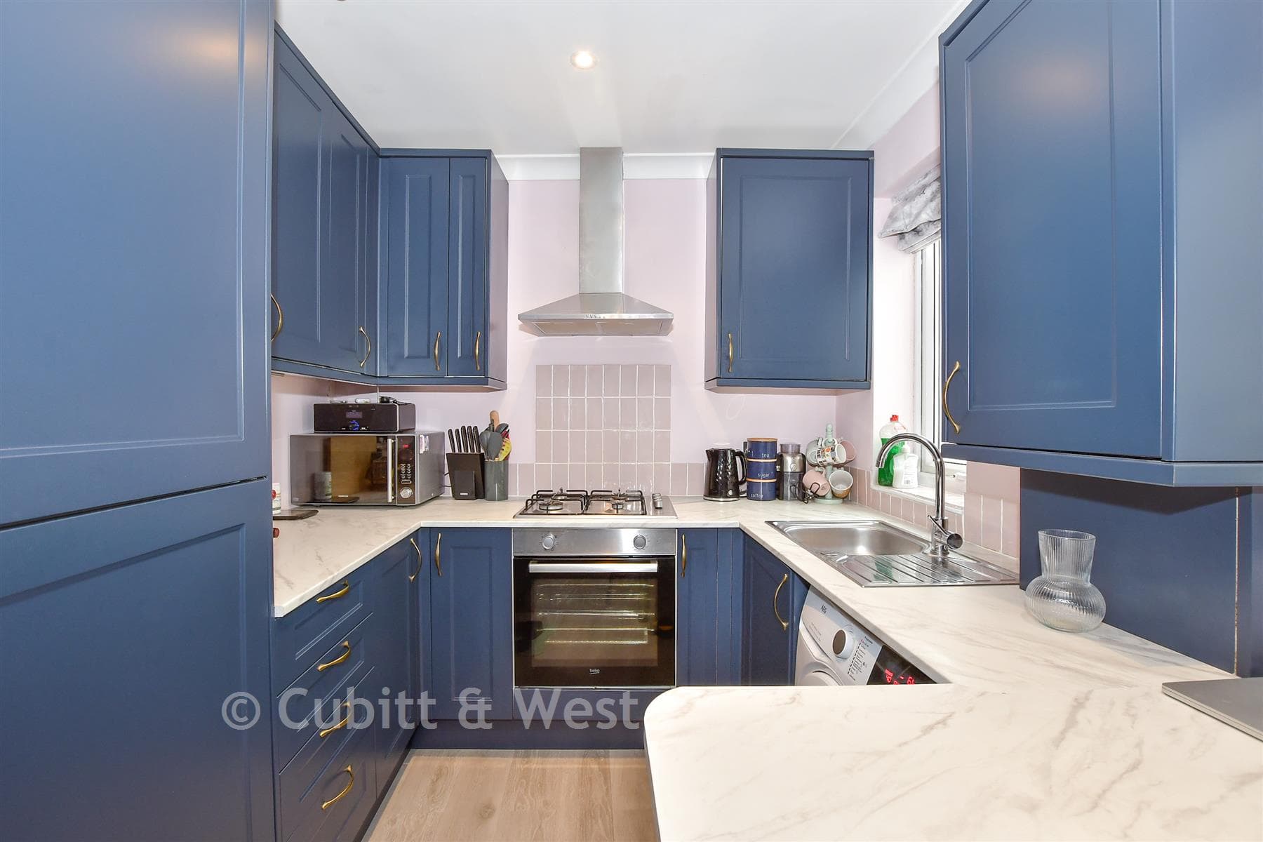 1 Bed Apartment, Clifton Place Brighton — photo 3