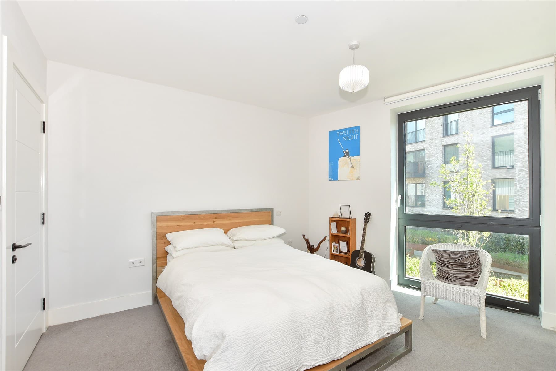 2 Bed Flat, Saunders Park View Brighton — photo 5